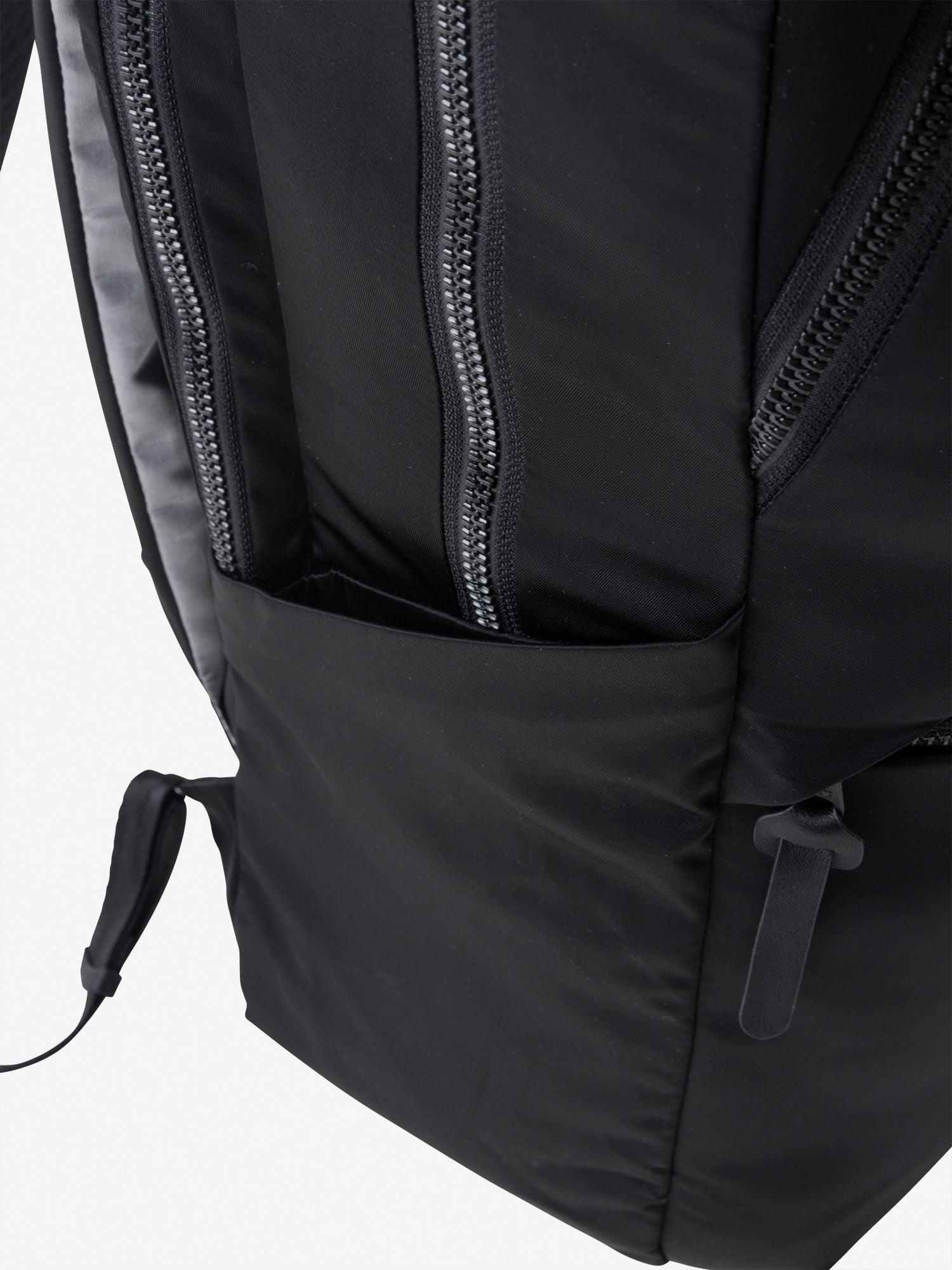 Shuttle Daypack Limited