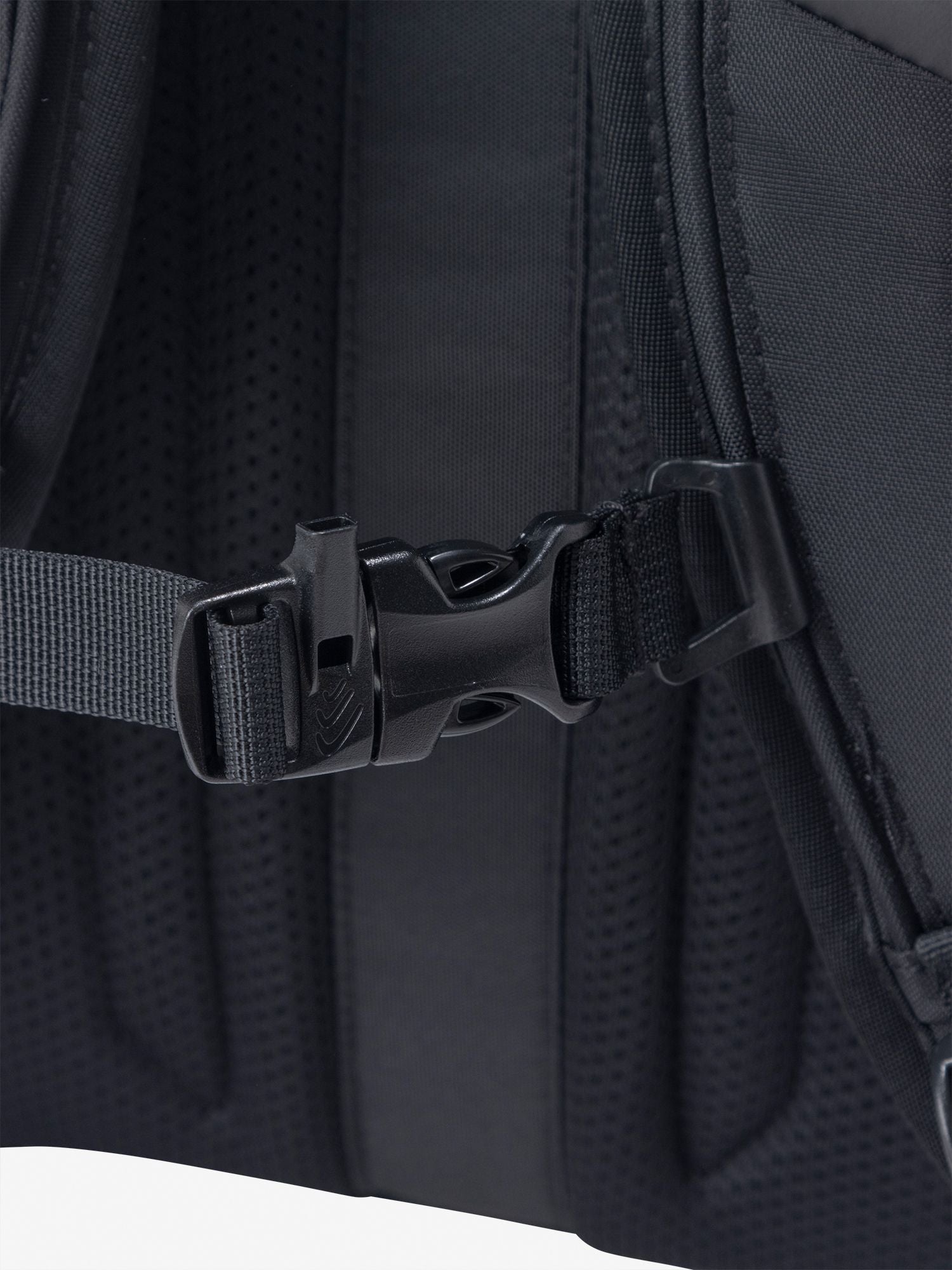 Hot Shot Base Camp (Unisex)