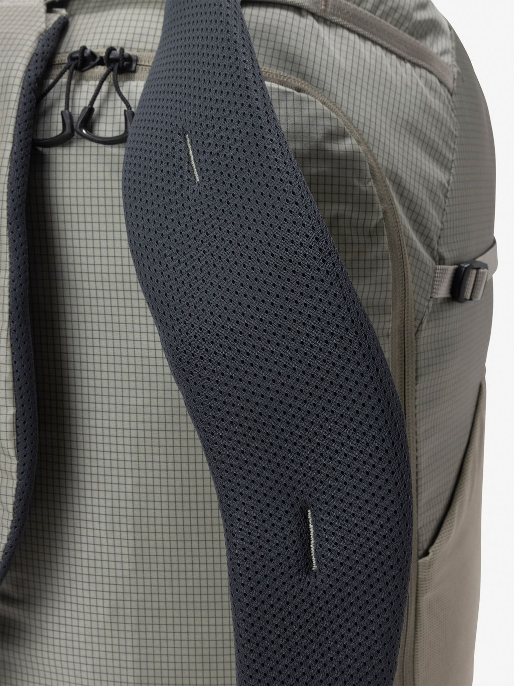 Gnome Duffel 50 (Unisex)