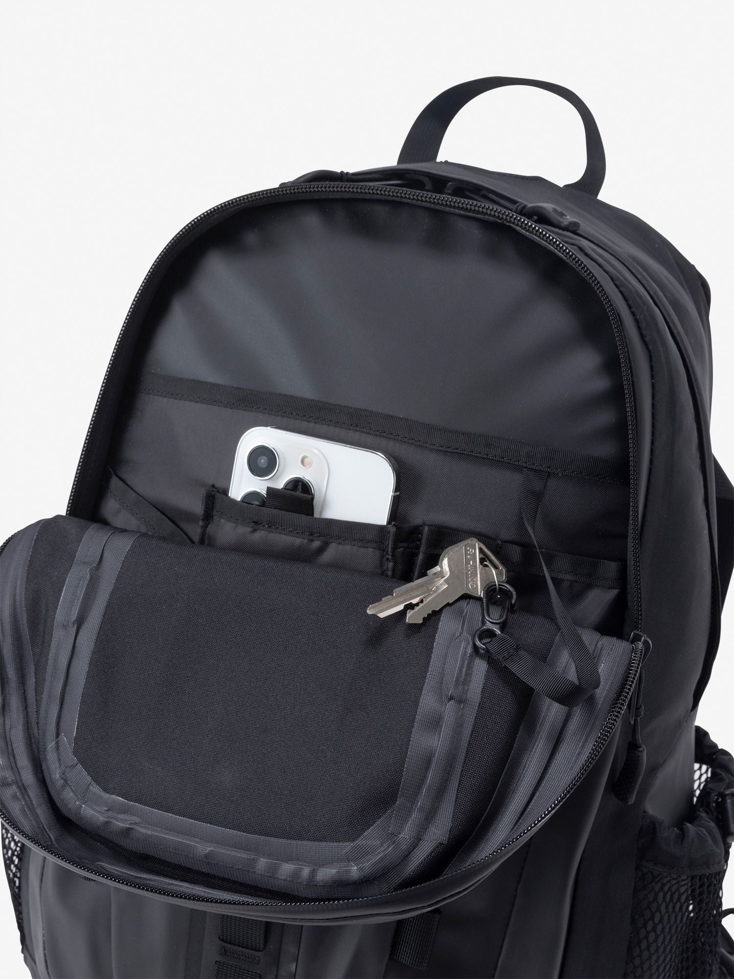 Hot Shot Base Camp (Unisex)