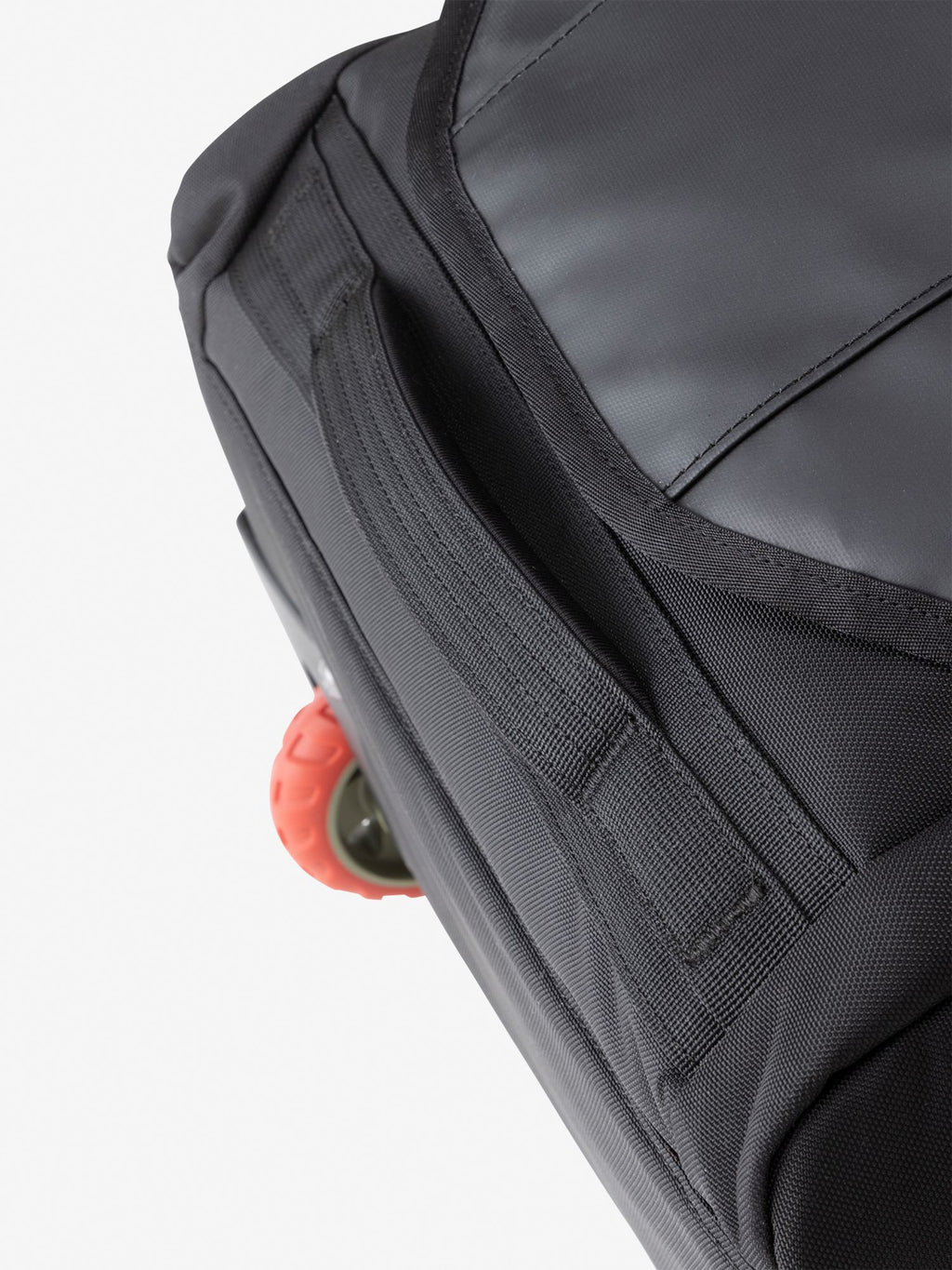 Base Camp Snow Roller