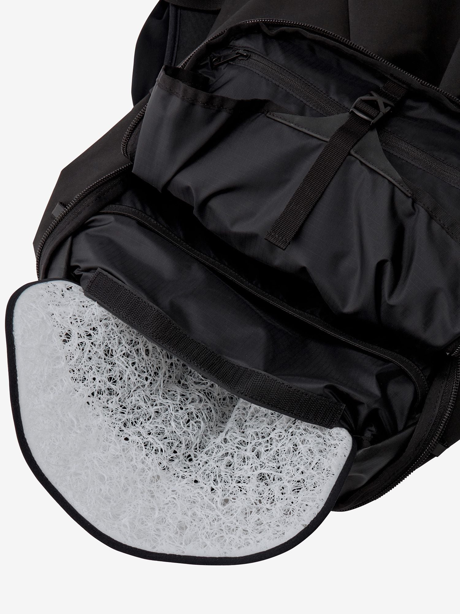 Vapor Trail Pack 16 (Unisex)