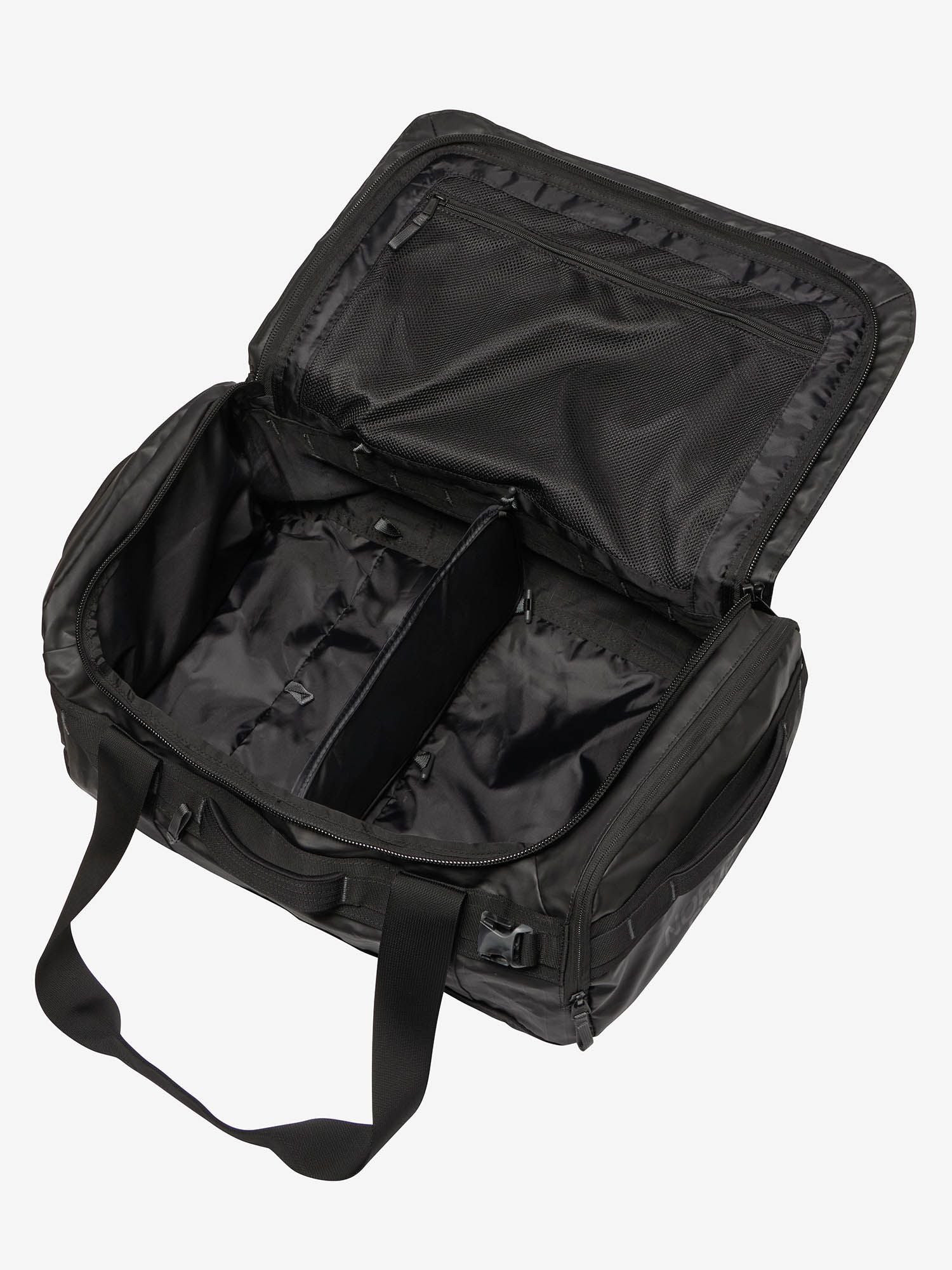 Base Camp Voyager Light 42L