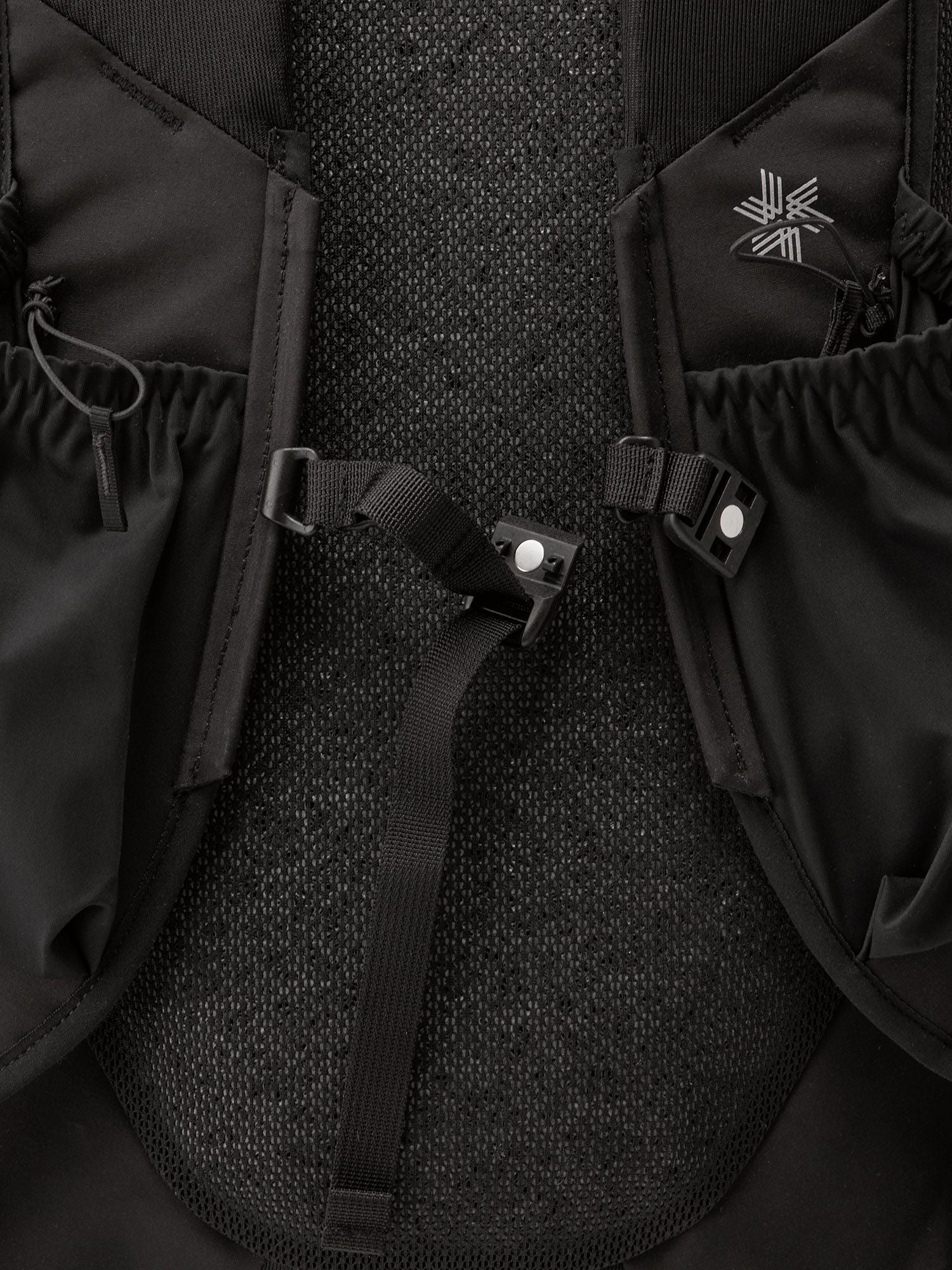 Vapor Trail Pack 16 (Unisex)