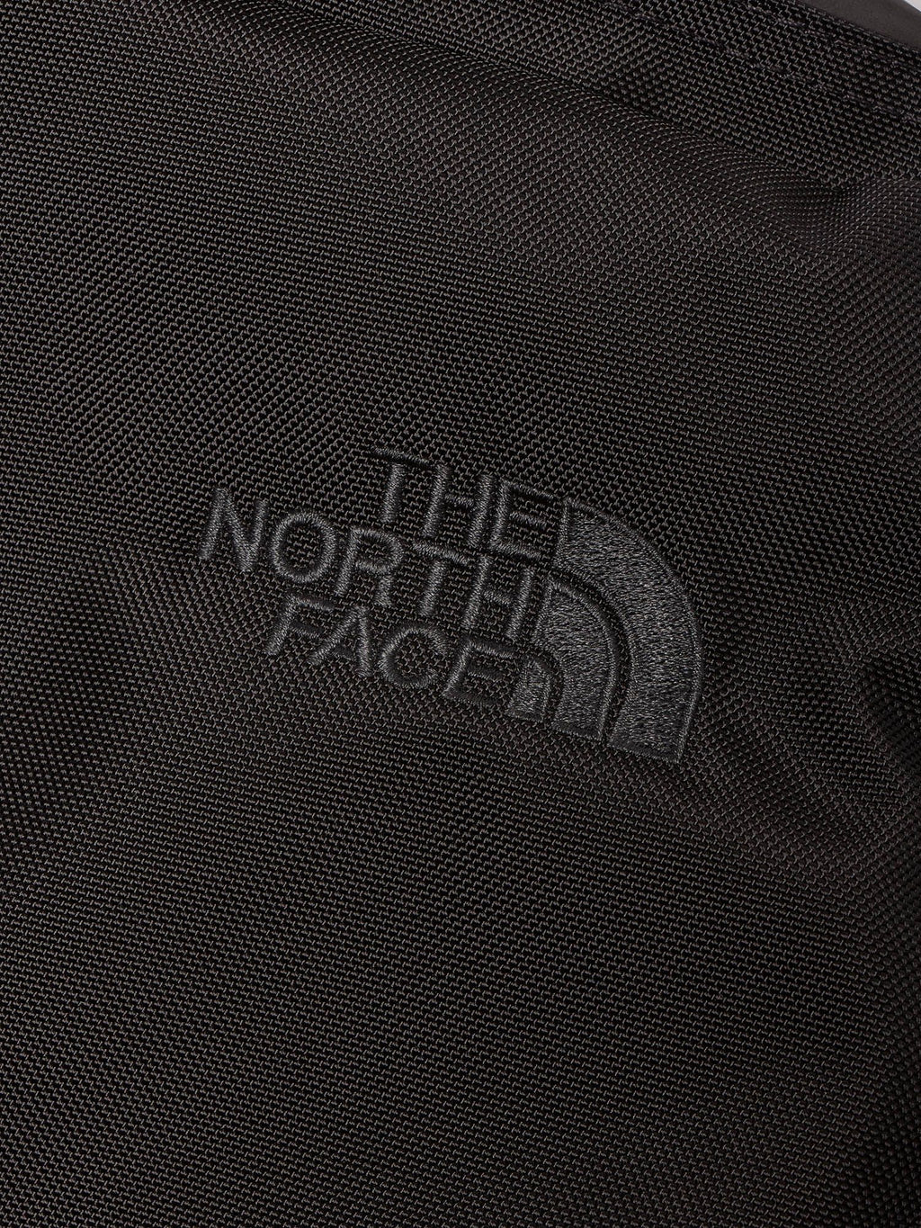 Base Camp Voyager Light 32L