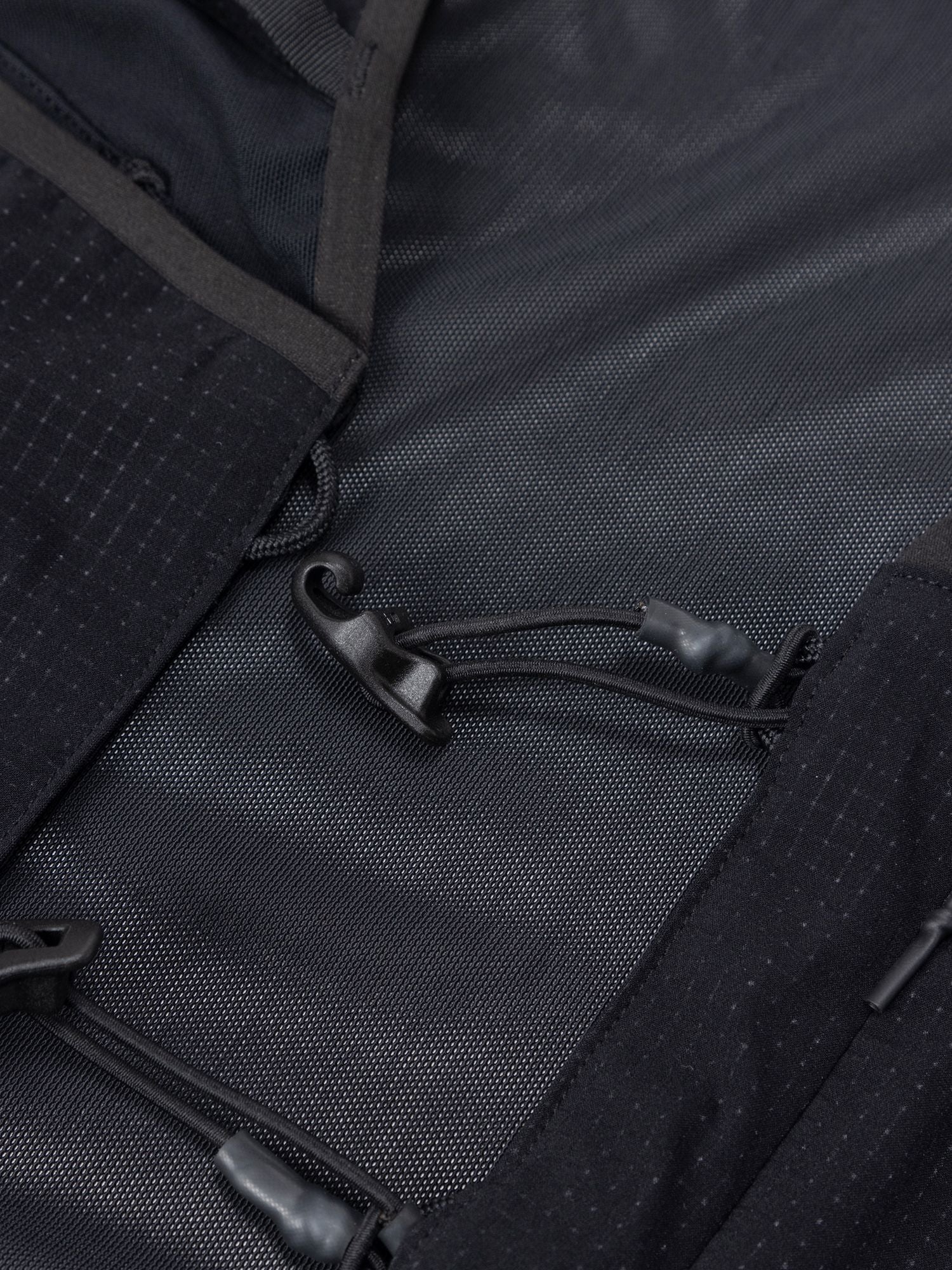 Ascent Peak Pocket Vest (Unisex)