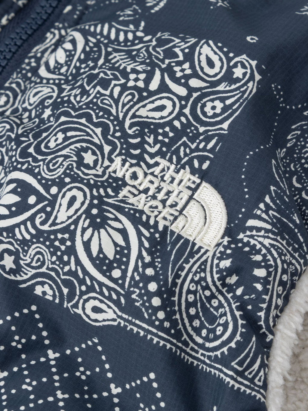 Novelty Reversible Cozy Vest (Baby)