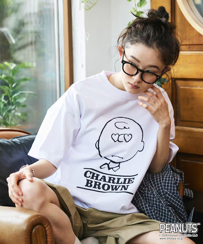 PEANUTS/Peanuts Custom Big Silhouette Crew Neck T-Shirt/Charlie Brown/Heart Eye [Limited Edition]