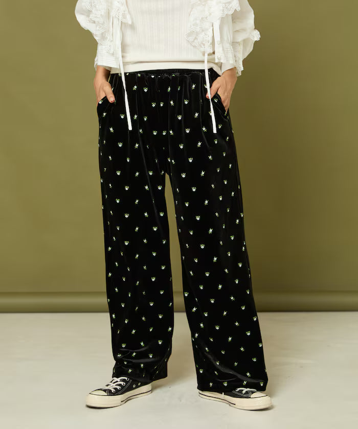 Small Flower Embroidery Velvet Pants