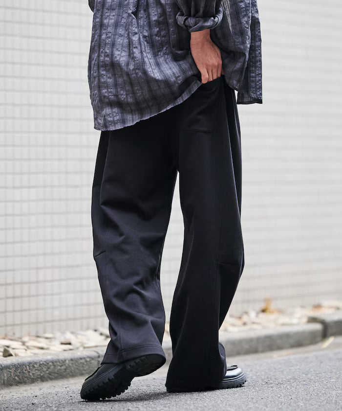 Limited Edition Wide Silhouette Cool Touch Sweat Circus Pants