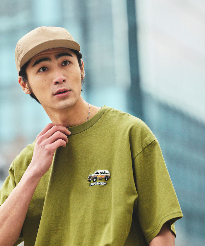 Relaxed Fit Land Cruiser 60 Back Print Short Sleeve Crew Neck T-Shirt