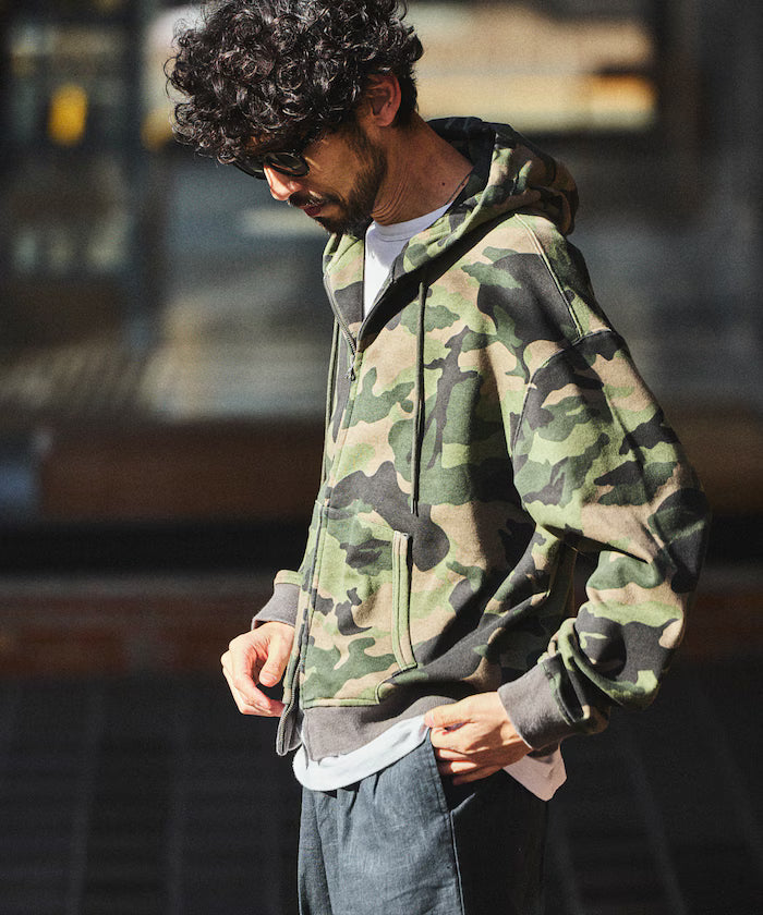 Chemical Wash Short Zip Hoodie