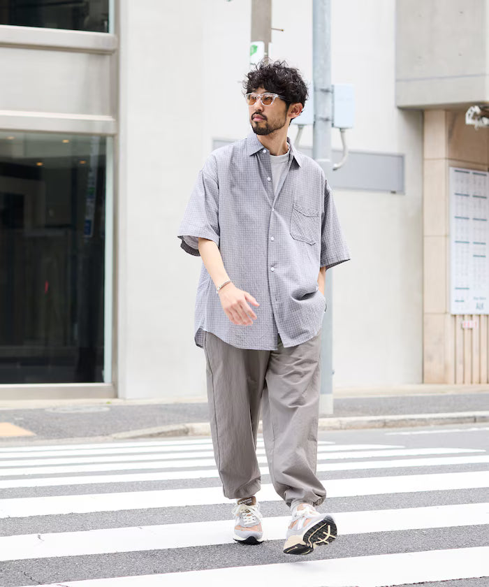 Wide Straight Nylon Track Pants / Tapered Silhouette Easy Nylon Pants