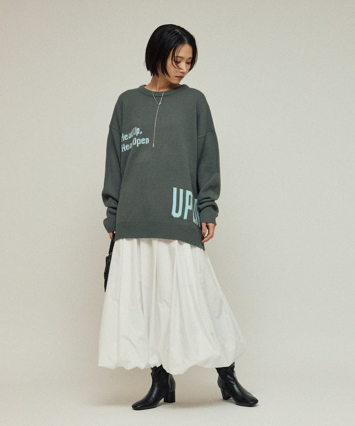 Sweat-like Lettered Knit / Jacquard Knit