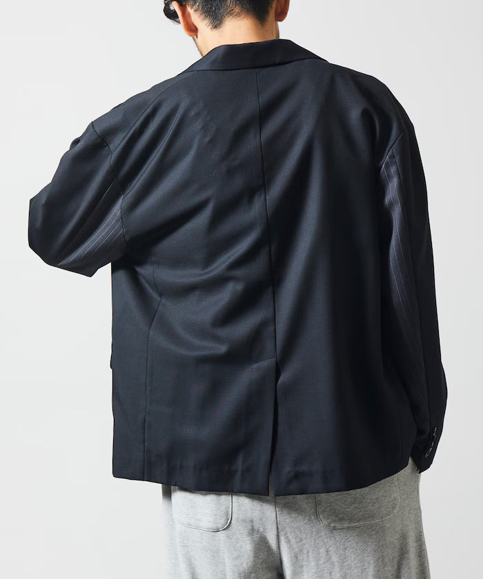 Sleeve-Contrast Tailored Jacket / Relaxed Fit