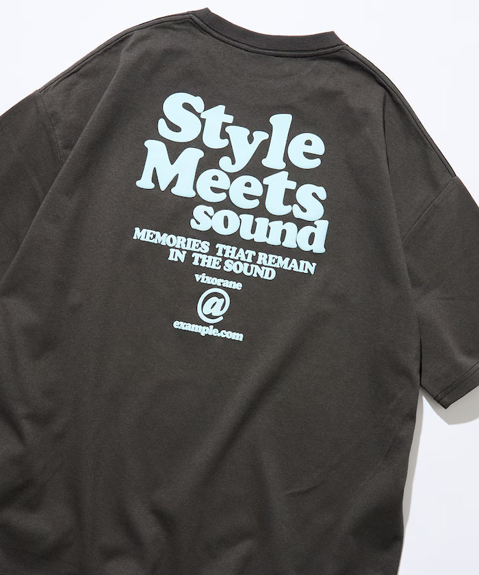 Big Silhouette Back Print Crew Neck T-Shirt / Style Meets 【Limited Edition】 - Dark Gray
