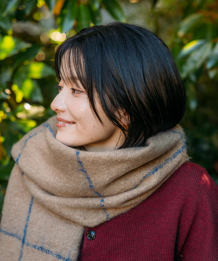 Window Pen Check Pattern Volume Scarf - Beige