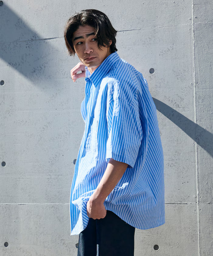 Relax Fit Regular Collar Sheer Seersucker Short Sleeve Shirt 【Limited Edition】
