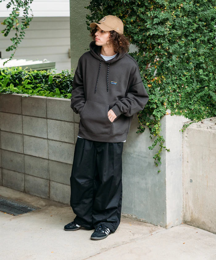 Big silhouette one-point logo pullover hoodie/hem cord/back brushed 【limited edition】