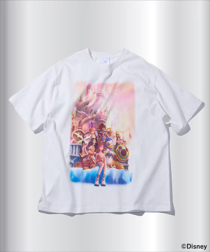 [March 27, 12:00 release] KINGDOM HEARTS II / KEY ART TEE / Kingdom Hearts II / Key Art T-Shirt - White