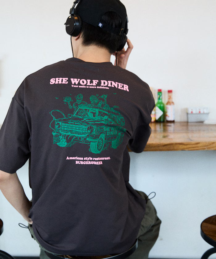 Limited Release SHE WOLF DINER × FREAK'S STORE Shewolf Diner Exclusive Big Silhouette Back Print T-Shirt Antibacterial Odor Resistance Quick Dry