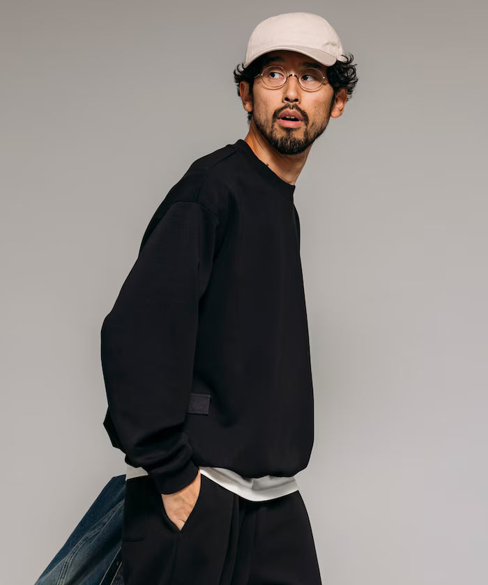 <New Color Added> Side Pocket Spindle Cardboard Crew Neck Sweatshirt