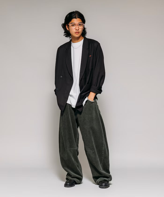 Wide Silhouette One Wash Curve Corduroy Pants