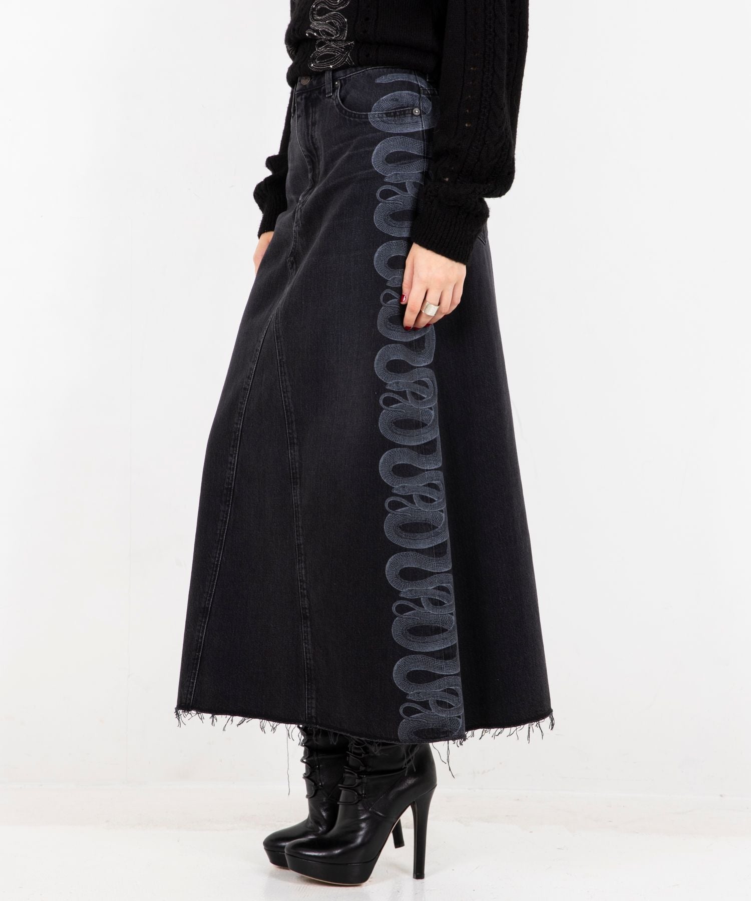Snake Loop Remake Denim Skirt