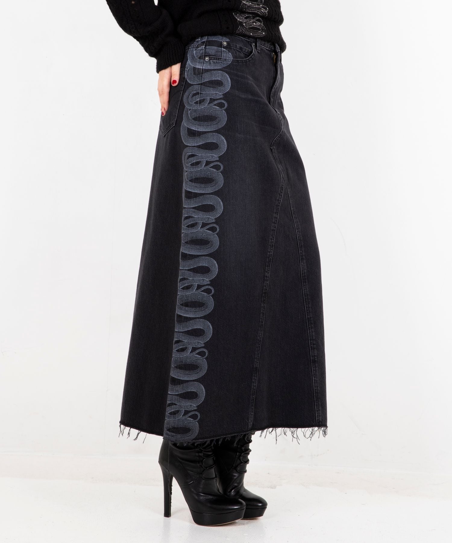Snake Loop Remake Denim Skirt