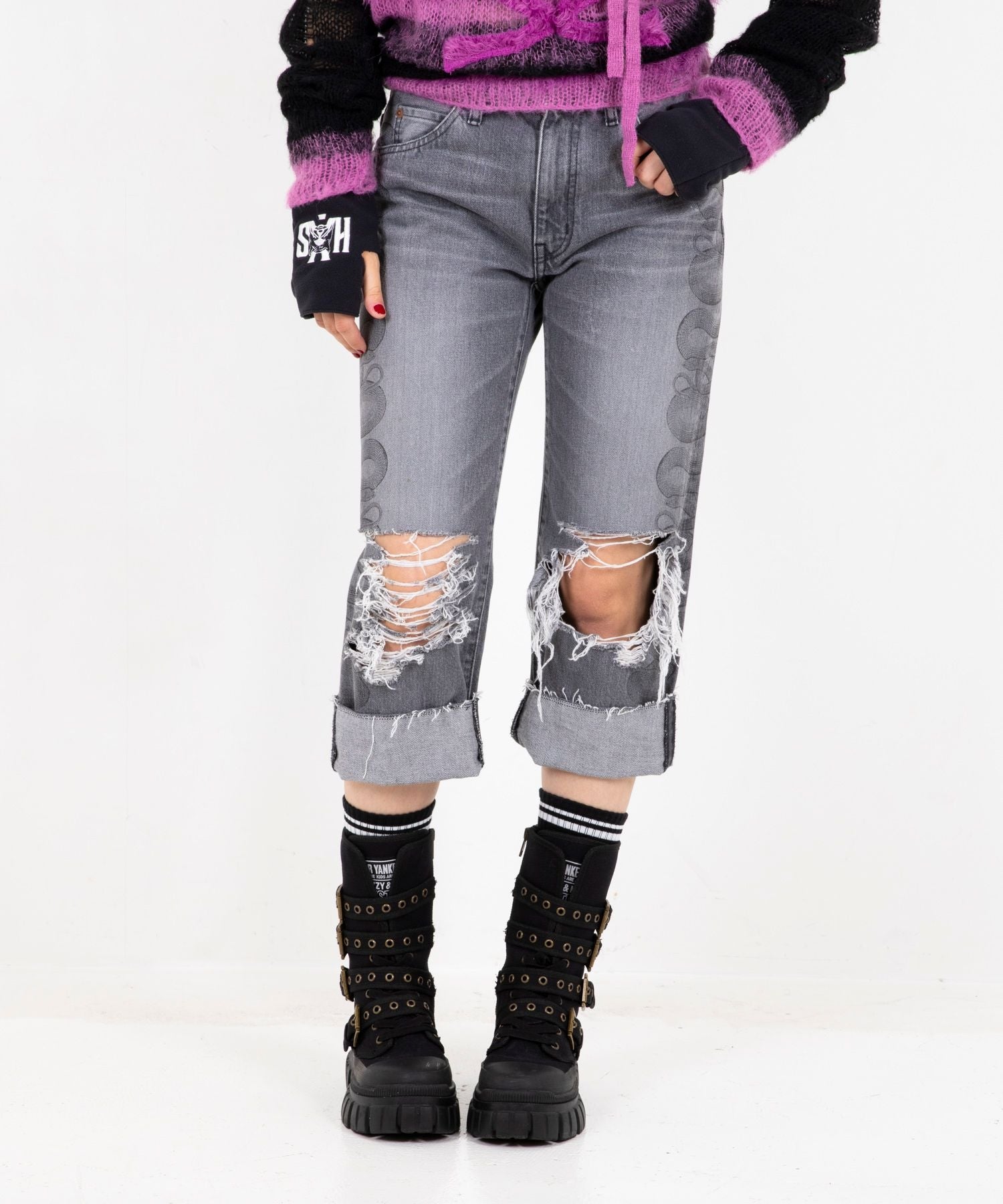 Snake Loop 8 Length Crushed Denim Pants