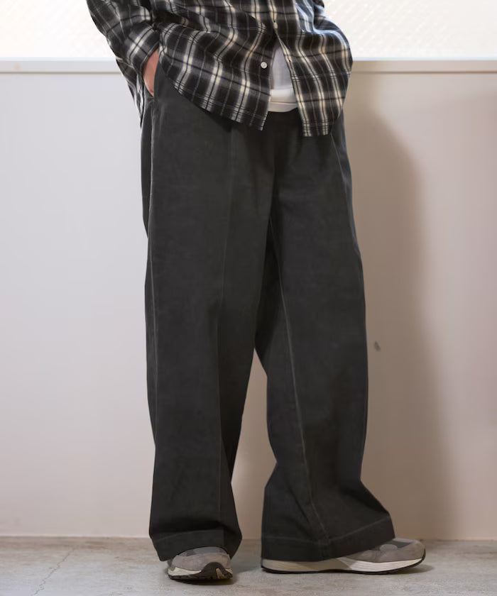 Fade processing cotton tuck wide pants - Black