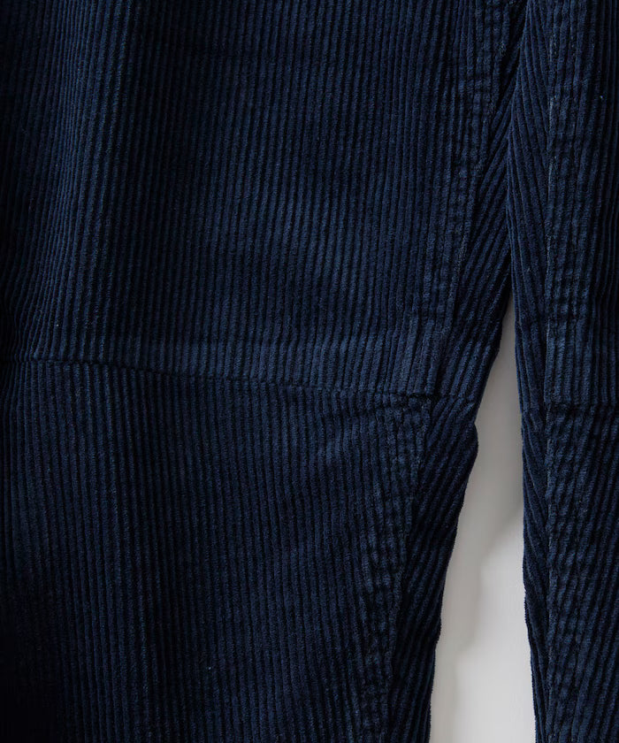 Wide Silhouette One Wash Curve Corduroy Pants