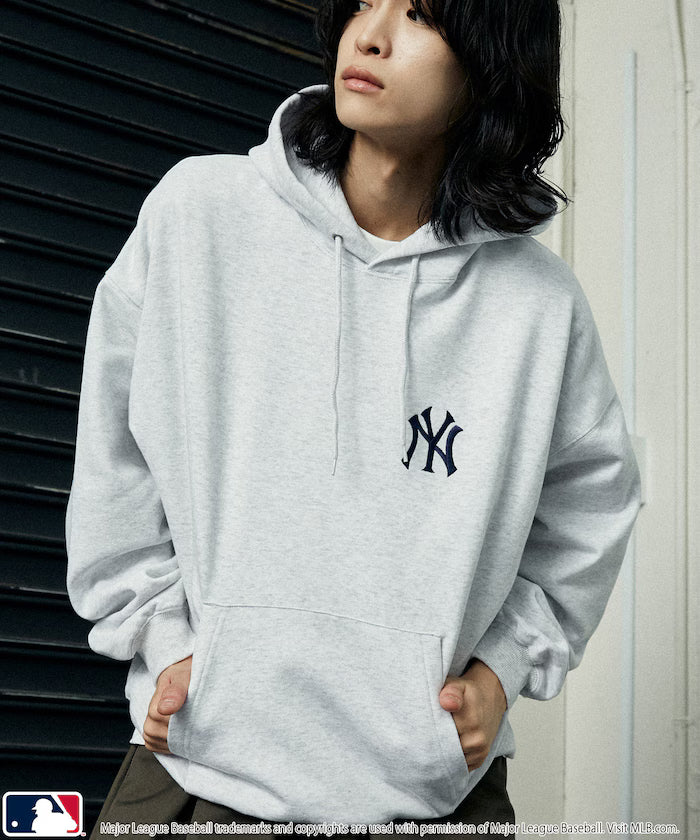 Custom Sweat Circle Logo Hoodie
