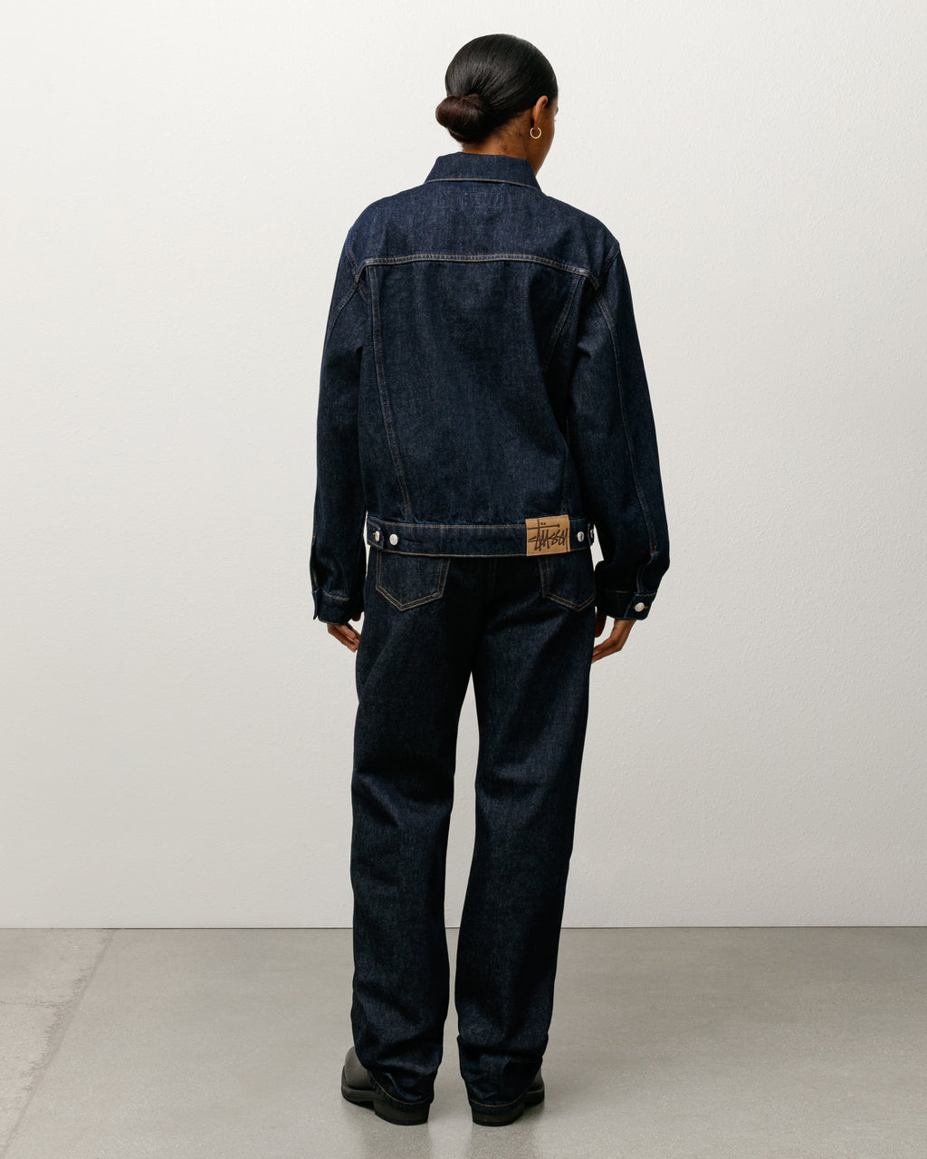 DENIM TRUCKER JACKET