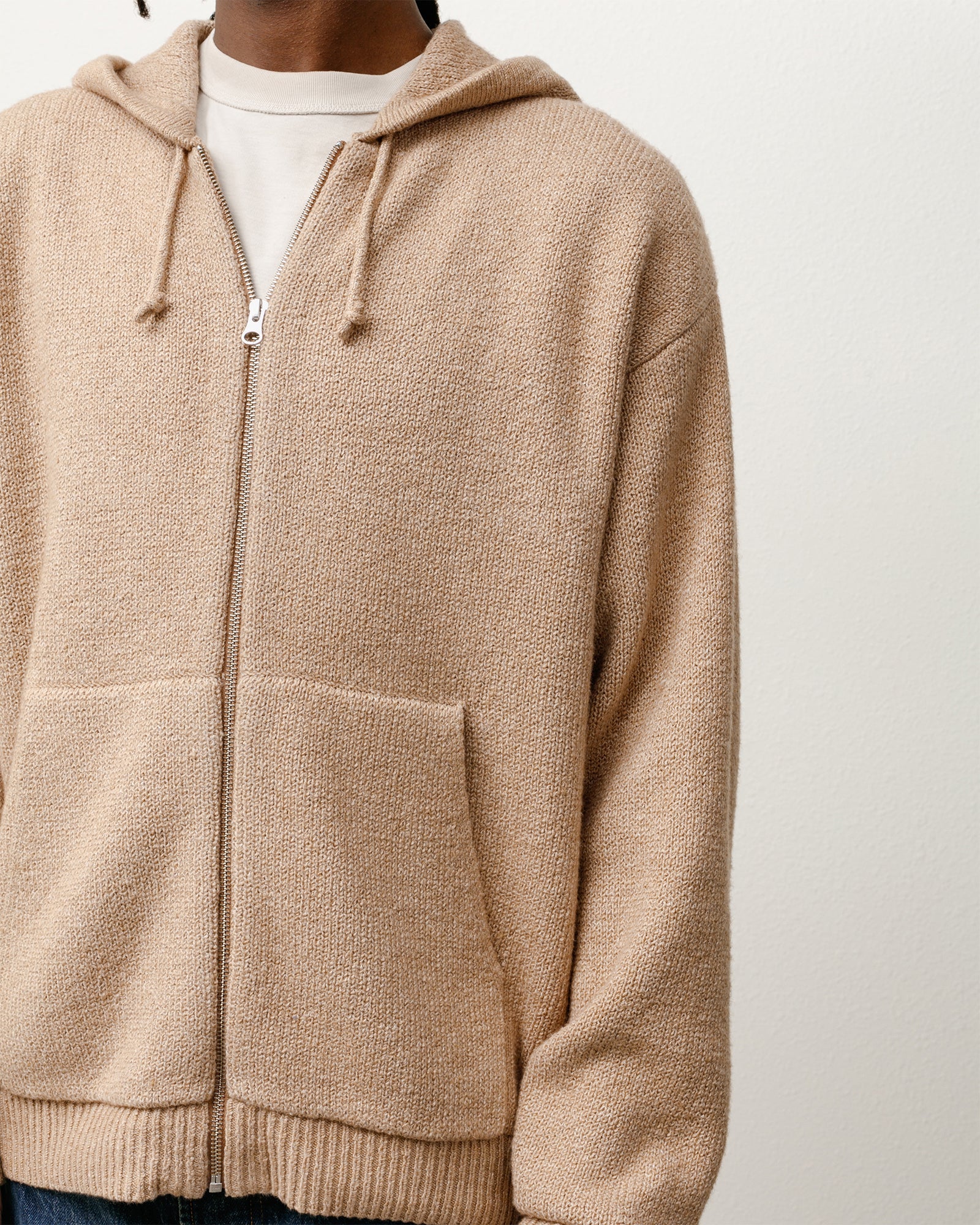 HOODED ZIP SWEATER