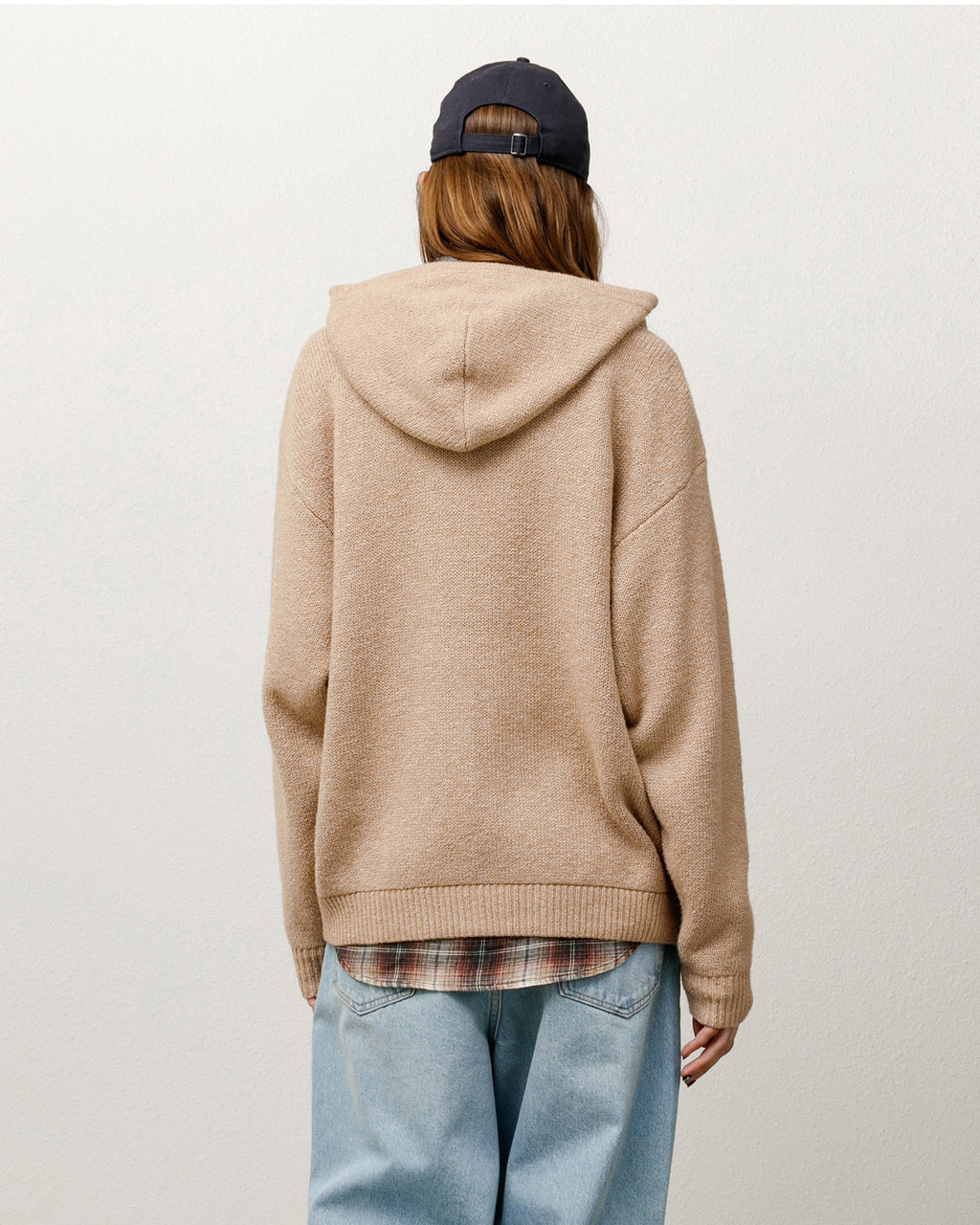 HOODED ZIP SWEATER