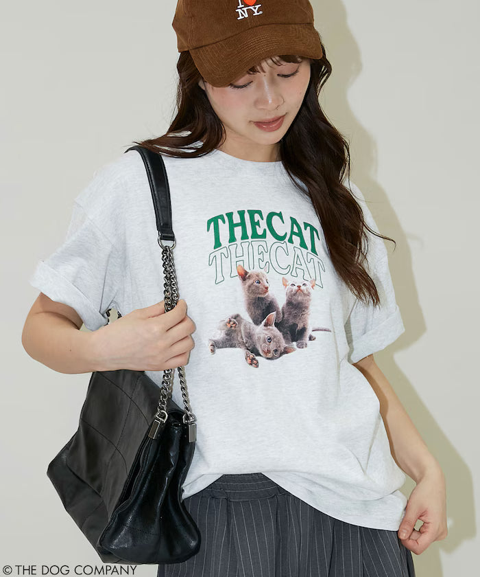 THE DOG / THE CAT Collegiate Style T-Shirt Limited Edition - Light Gray