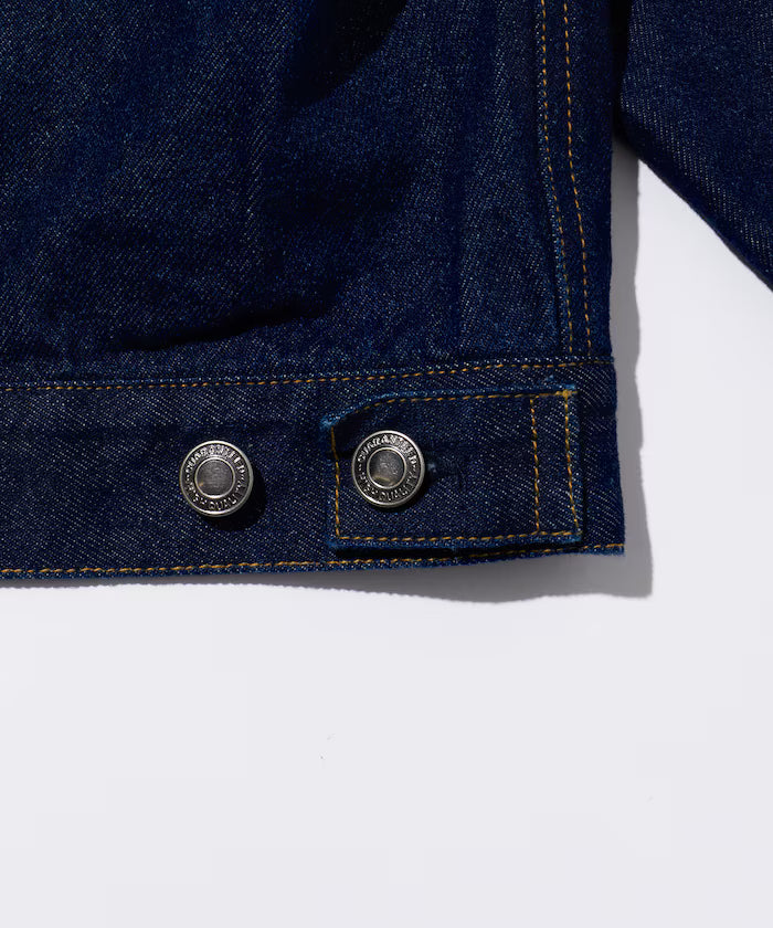 Short-Length Relaxed Denim Trucker Jacket