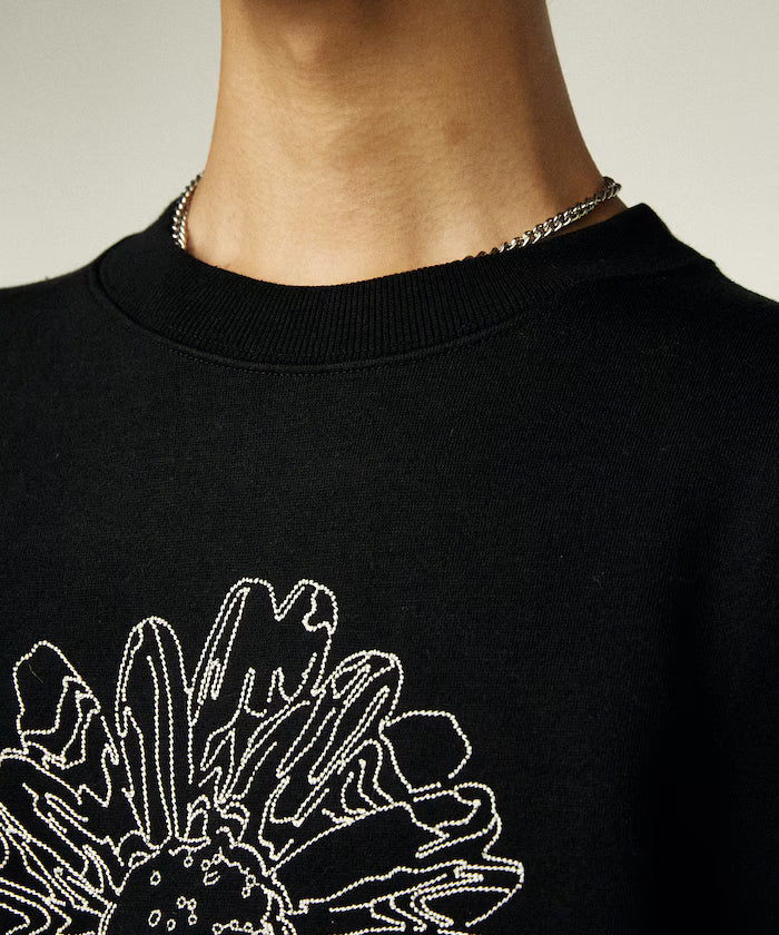 LOVE POP STUDIO FLOWER EMBROIDERY SWEAT【Limited Edition】