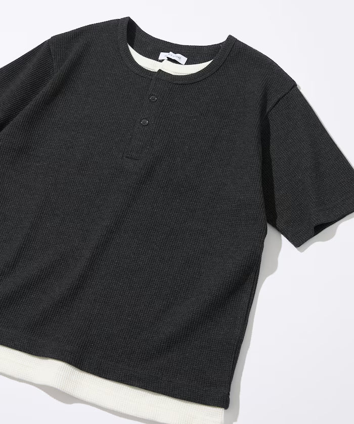 Waffle Fake Layered Henry Neck T-Shirt - Mottled Charcoal x White