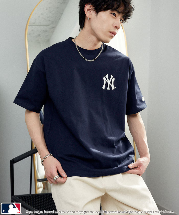 Exclusive MLB Typography Logo T-Shirt Limited Edition