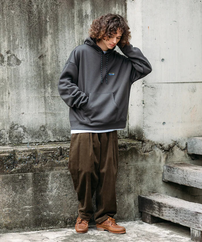 Big silhouette one-point logo pullover hoodie/hem cord/back brushed 【limited edition】