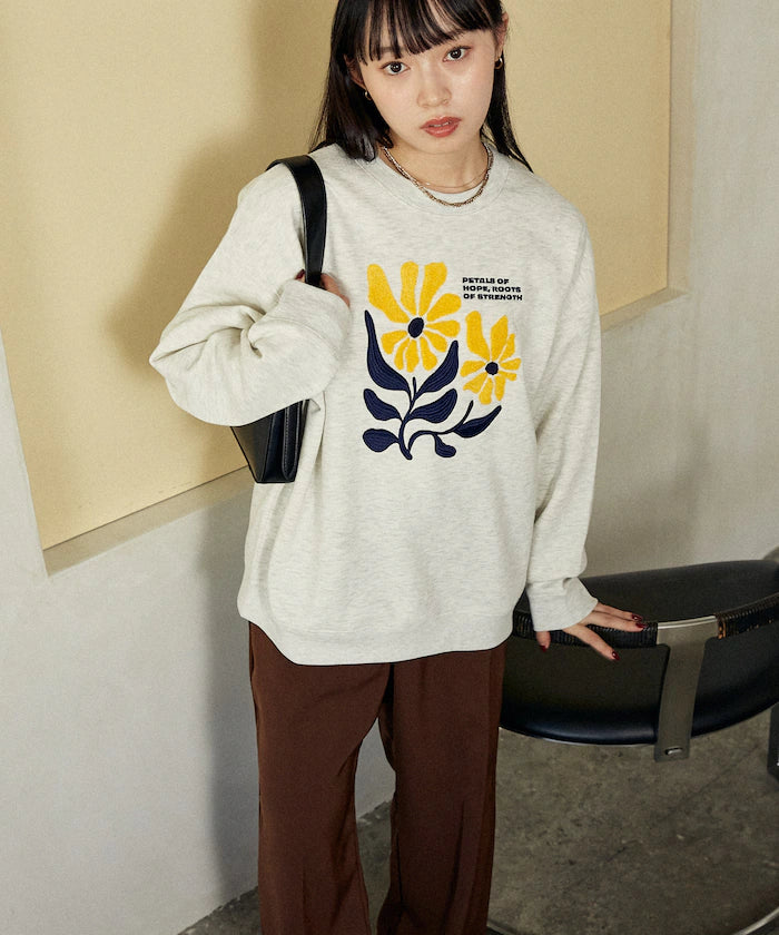 Daisy Embroidered Crew Sweat Limited Edition