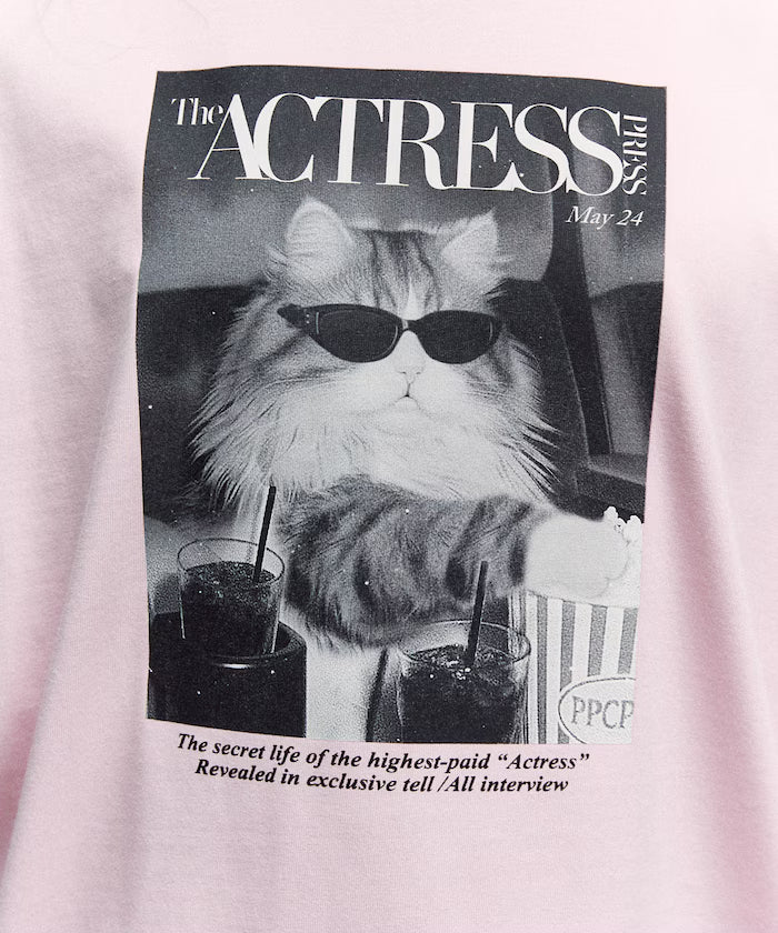 <Functional Material> MAGAZINE Cat Photo T-Shirt Limited Release