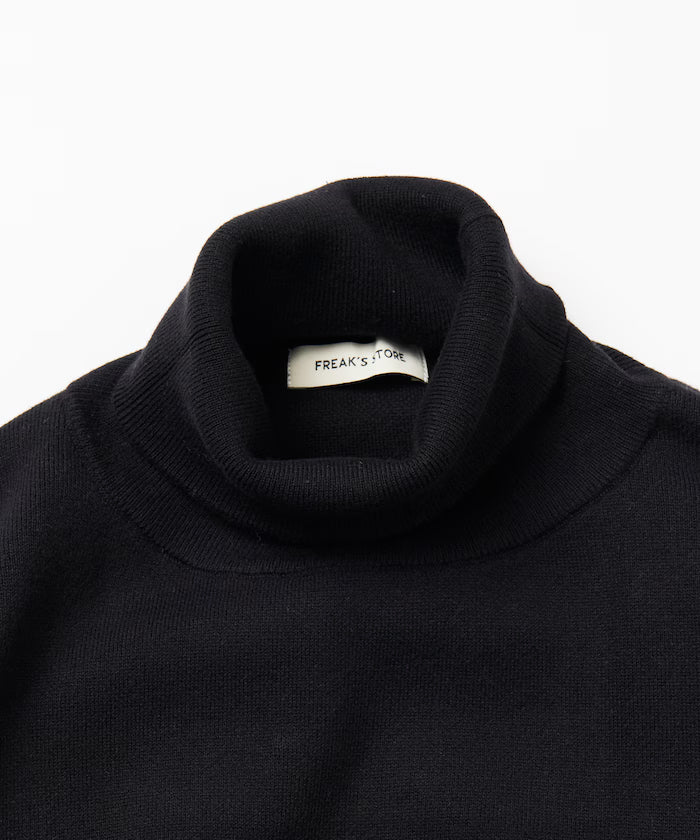 Relax Fit Sweat-Like Turtleneck Knit 【Limited Edition】