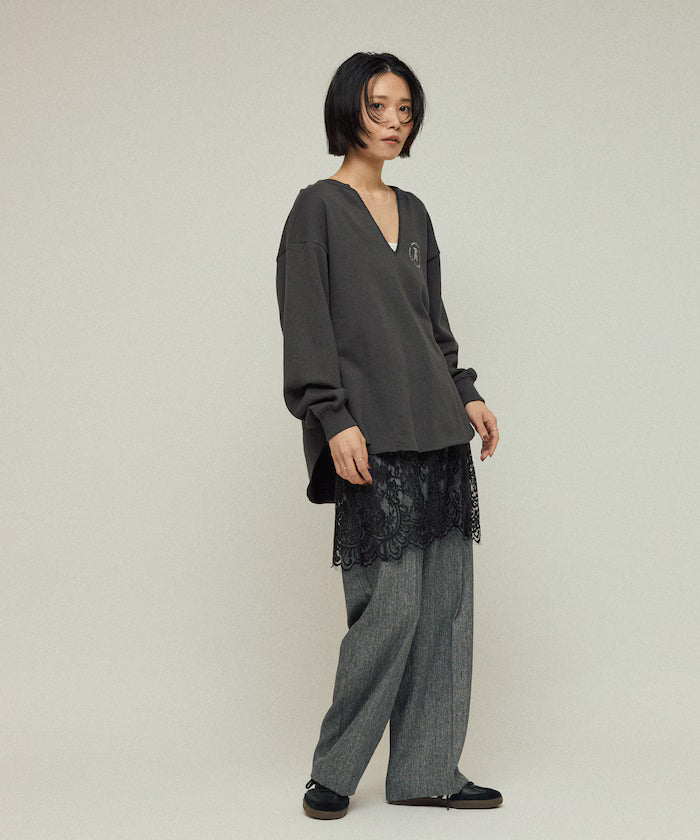 Organic Cotton V-Neck Embroidery Sweatshirt / Relaxed Fit / French Terry Sweatshirt