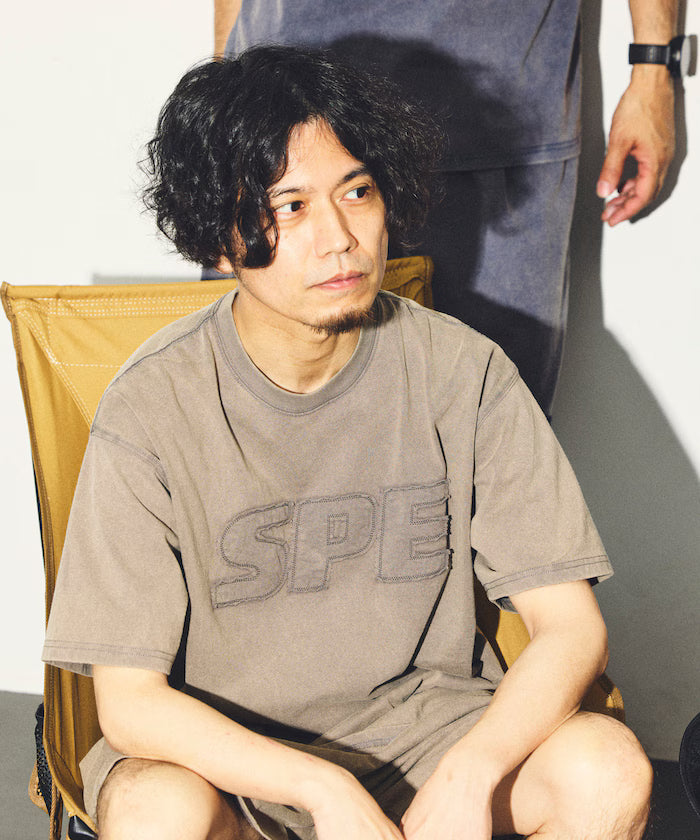 [Release on May 29 at 12:00] SPECIAL OTHERS × FREAK'S STORE Vintage-like Damage Logo Crew Neck T-shirt