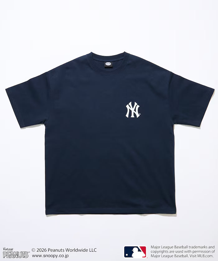 PEANUTS×MLB Exclusive Big Silhouette Back Print T-Shirt / YANKEES 【Limited Edition】