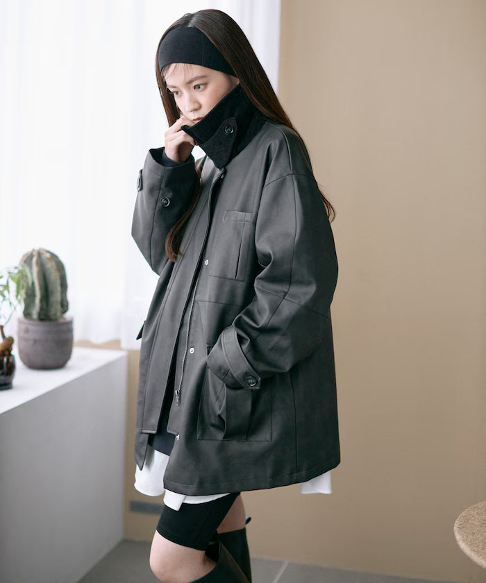 Oversized Crush Leatherette Jacket / Collar Corduroy