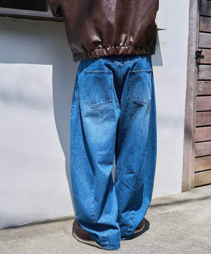 Wide Silhouette Curve Denim Pants One Wash
